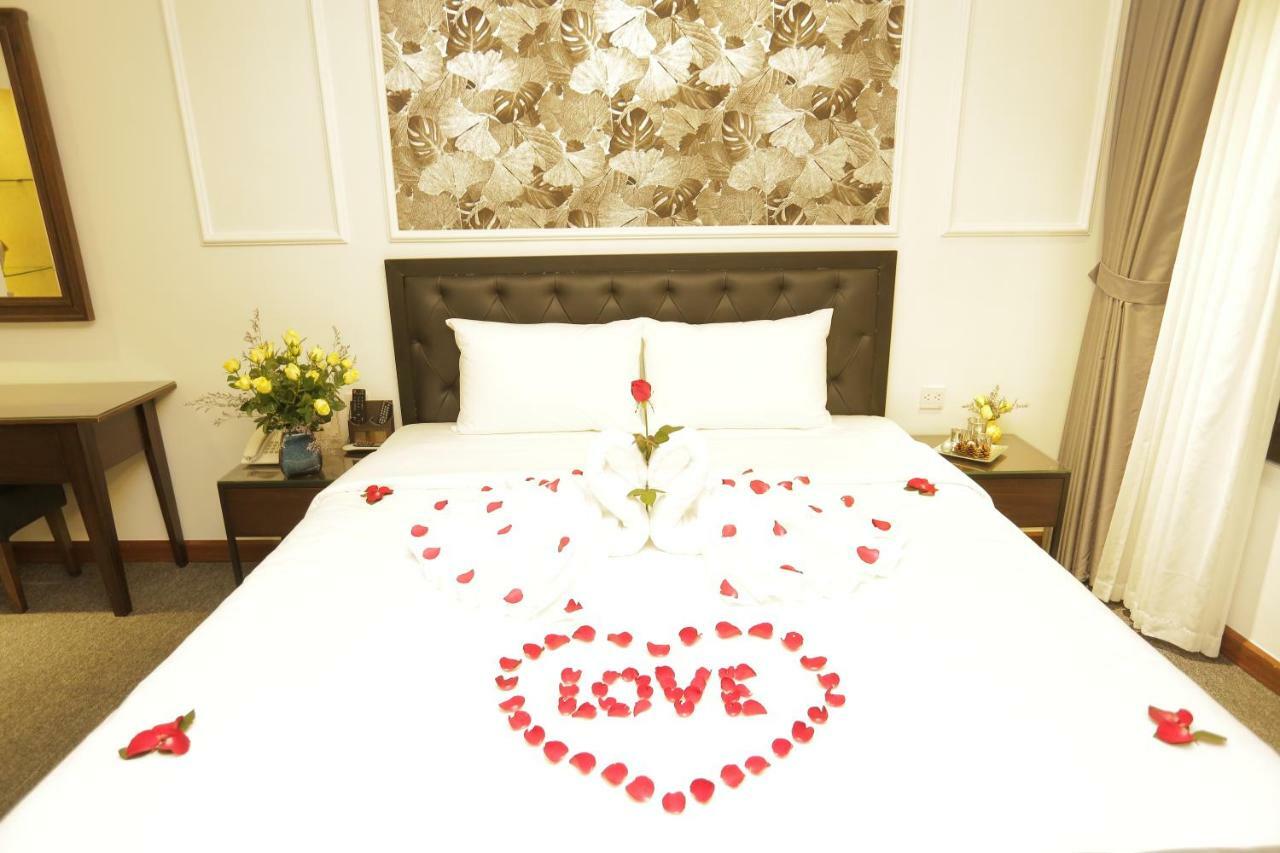 Adeline Hotel ハノイ市 エクステリア 写真